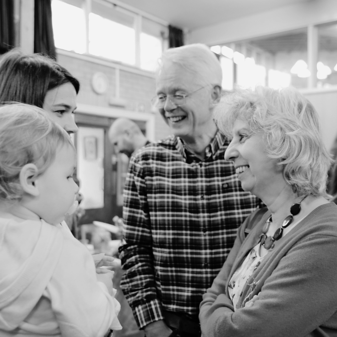 1. Cunoaștere reciprocă (3–6 luni)